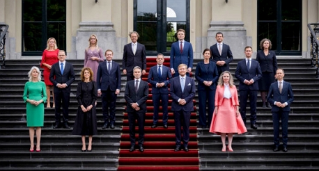 Kabinet zonder volkspartijen
