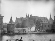De verbouwing van het Binnenhof in 1913