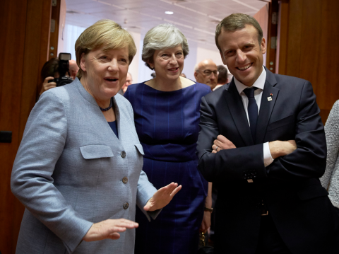 Merkel, May en Macron tijdens Europese Raad 19 oktober 2017